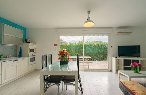 Saint-Simon-de-Bordes Apartamento | Apartamento 'Le Clos Du Champ De L'Amour - Ile De Ré' con piscina, Wi-Fi y aire acondicionado