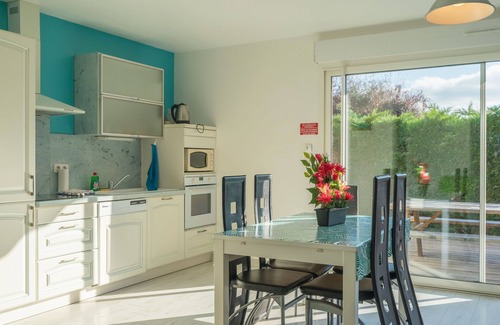 Saint-Simon-de-Bordes Apartamento | Apartamento 'Le Clos Du Champ De L'Amour - Ile De Ré' con piscina, Wi-Fi y aire acondicionado