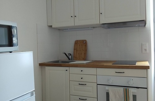 Saint-Vivien-de-Medoc Apartamento | Apartment with garden in old house.