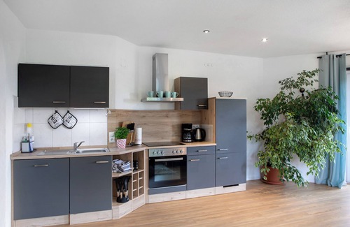 Habichtswald Apartamento | Apartamento 'Glücksmomente' con balcón y Wi-Fi