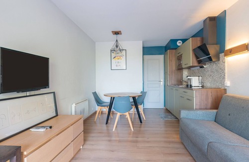 Pont Royal Apartamento | Apartamento 'Golf De Pont Royal' con vistas a la montaña, Wi-Fi y aire acondicionado