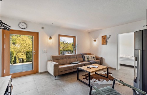 Heringhausen Apartamento | Apartamento 'Grete' con vistas a la montaña, terraza privada y Wi-Fi