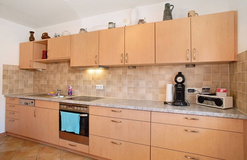 Opfenbach Apartamento | Apartamento 'Haus Steigstrasse' con vistas a la montaña, terraza privada y Wi-Fi