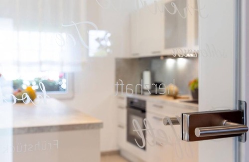 Schleiden Apartamento | Apartment Hecken-Blick - Apartment shower and bath/WC, 2 bedrooms