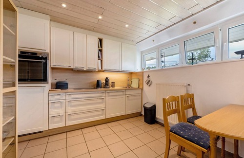 Salm Apartamento | Apartment 'Heimatglück Vulkaneifel' with Private Terrace and Wi-Fi