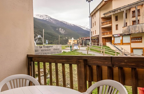 Termignon Apartamento | Apartment 'Hirka' with Mountain View, Balcony and Wi-Fi