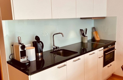 Damuels Apartamento | Edificio de apartamentos Annabelle. Top 1. La familia Knapp