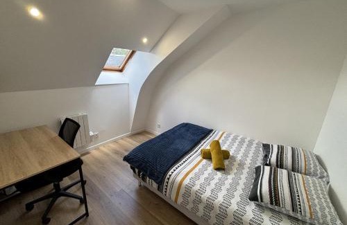 Ecommoy Apartamento | Apartment in Écommoy near Le Mans Circuit