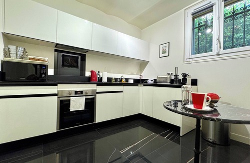 Les Baumettes Apartamento | Apartment in a Belle Epoque house 5 minutes from the sea and the Negresco hotel