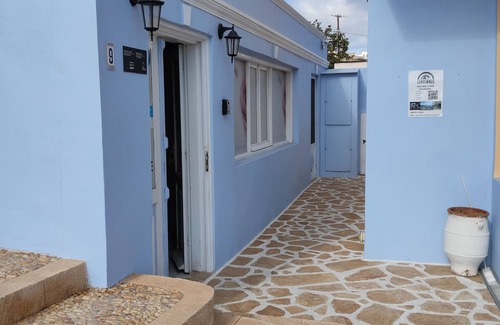 Panteli Apartamento | Apartamento En Un Hotel 'Anemi Leros 2' Con Vistas Al Mar, Wi-Fi Y Aire Acondicionado