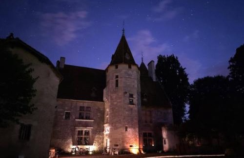 Layrac Apartamento | Apartment in a Renaissance castle