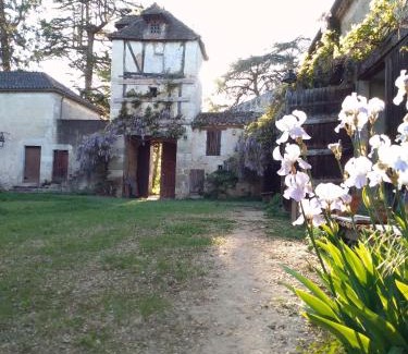 Layrac Apartamento | Apartment in a Renaissance castle
