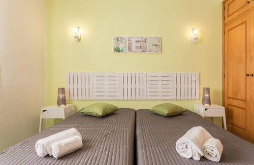 Areias de Sao Joao Apartamento | Apartment in Albufeira