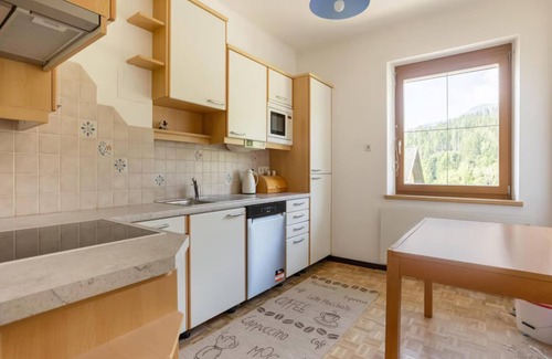 Kotschach-Mauthen Apartamento | Apartment in detached house near ski resort