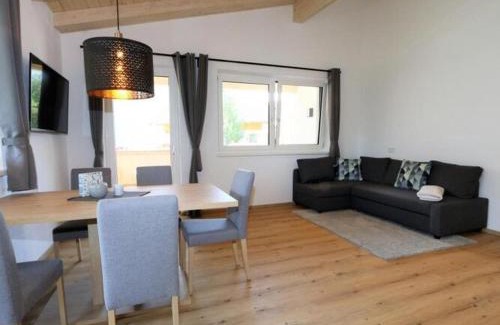 Neustift Im Stubaital Apartamento | Apartment in Milders with Stubai SuperCard