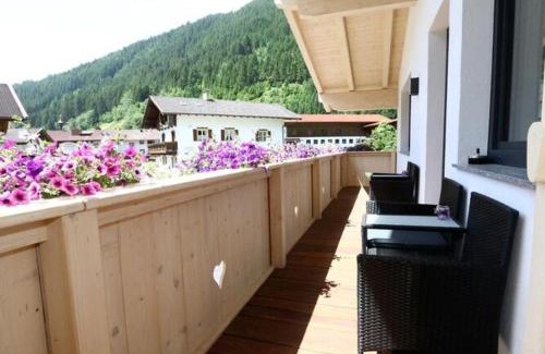 Neustift Im Stubaital Apartamento | Apartment in Milders with Stubai SuperCard