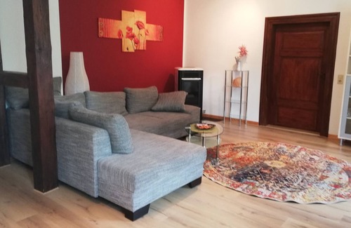 Altenbrak Apartamento | apartamento situado en el antiguo bosque casa con chimenea de pellets directamente en el Bode.