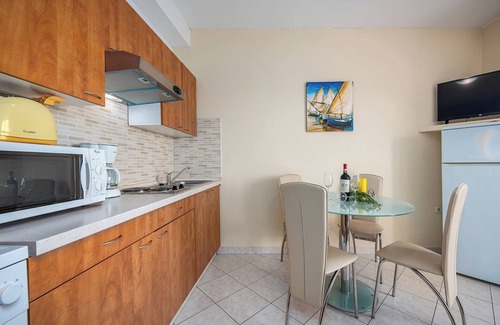 Drenje Apartamento | Apartamento en Drenje cerca de Jadrena