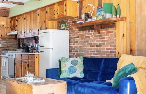 Chittenden County Apartamento | Apartment in historic farmhouse