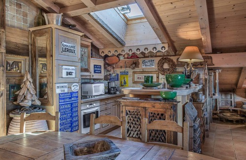 Le Planellet Apartamento | Apartamento en Megève - 4 piezas, 3 habitaciones, balcón, wifi, parking