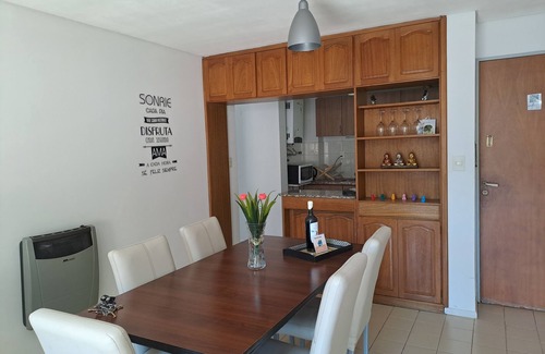 Centro de la ciudad de Mendoza Apartamento | Departamento en la Ciudad de Mendoza – Frente al Parque con Terraza y Vistas