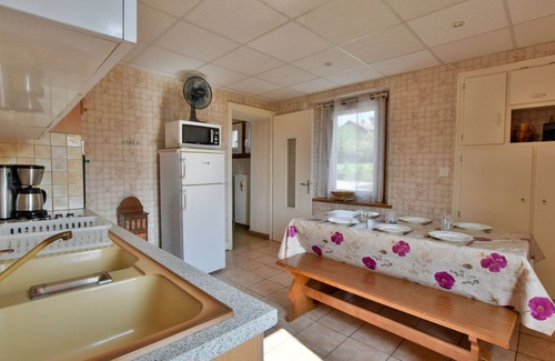 Neuvecelle Apartamento | Apartamento en Neuvecelle con balcón, aparcamiento y vista al lago