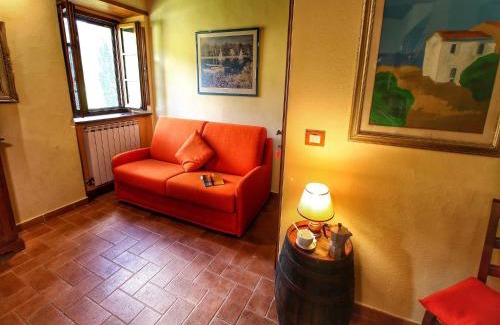 Radda in Chianti Apartamento | Apartment in Radda with Garden