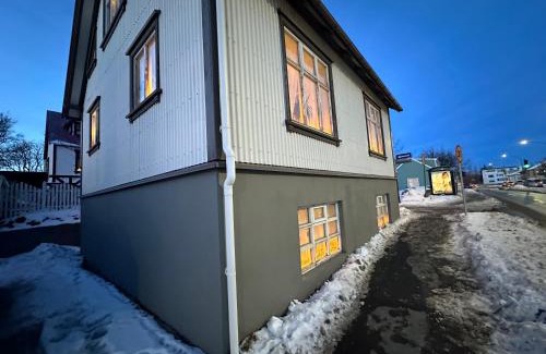 Hafnarfjordur Apartamento | Apartment in Reykjavikurvegur - Birta Rentals