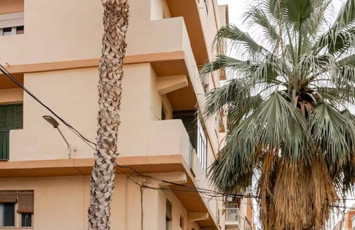 Marxalenes Apartamento | Apartment in Valencia. near the center and the beach, ideal for your stay!