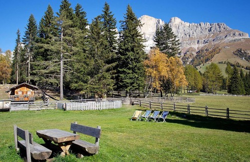 Carezza Apartamento | Apartamento "Angerle Alm Apt Zwergenvolk" con balcón privado, jardín compartido y Wi-Fi