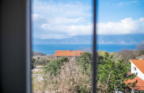 Krk Apartamento | Apartamento JENNY 1 con piscina y vistas al mar