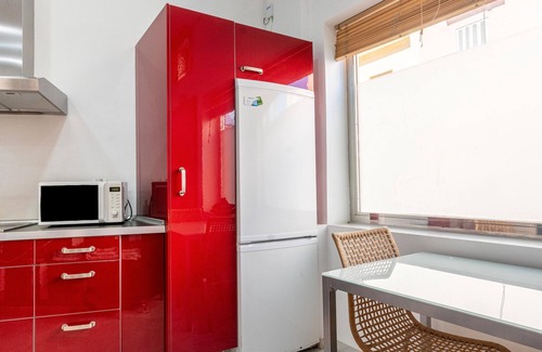 Camas Apartamento | Apartamento 'Jp7 Piso 10 Min Sevilla' con Wi-Fi y aire acondicionado