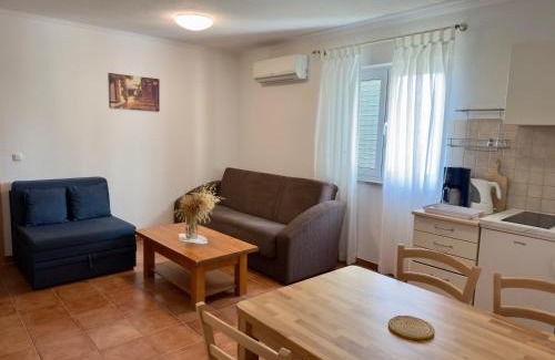 Seget Vranjica Apartamento | Apartment-Julia