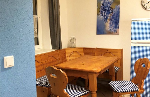 Halenbeck-Rohlsdorf Apartamento | Apartment Kornkammer near Lake Plau