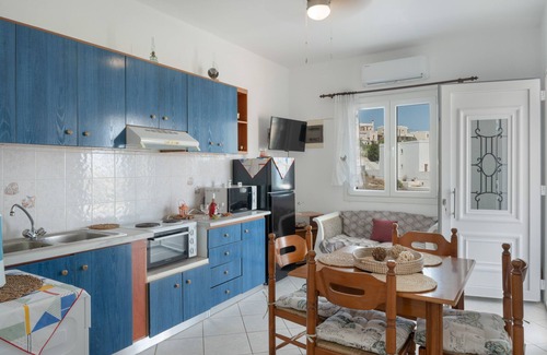 Azolimnos Apartamento | Apartment 'Kalliopi’s Apartments' with Sea View, Wi-Fi and Air Conditioning