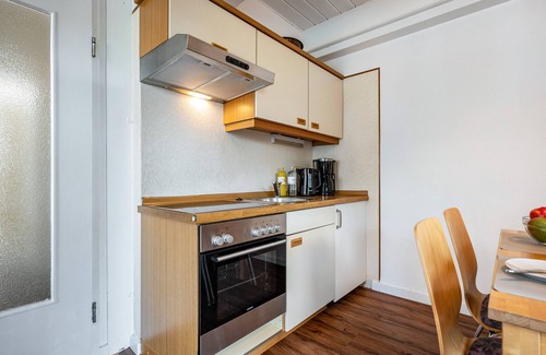 Ostersiel Apartamento | Apartamento 'Kleine Ella Pellworm' con terraza privada, jardín compartido y Wi-Fi