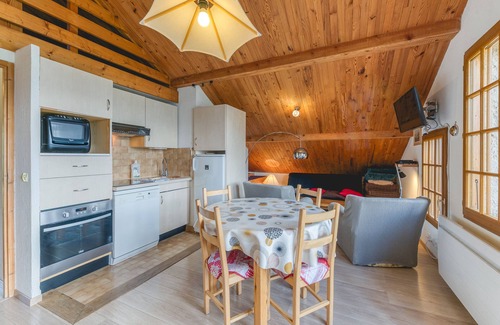 Villard-Reculas Apartamento | Apartamento 'La Meije 9' con vistas a la montaña y balcón