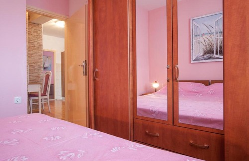 Ratac Apartamento | Apartment Laura