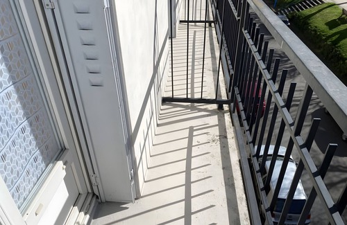 La Bourboule Apartamento | Apartamento 'Les Hêtres N°3' con vistas a la montaña, balcón y Wi-Fi