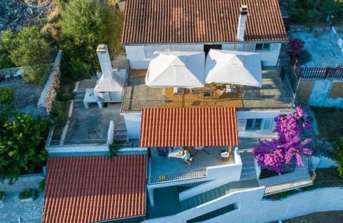 Ubli Apartamento | Apartment Lidie