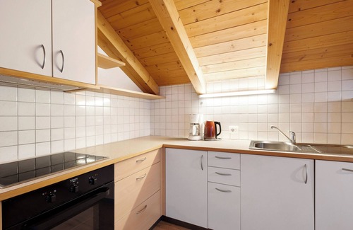 Naz Apartamento | Apartamento 'Linder 22' con vistas a la montaña, piscina compartida y Wi-Fi