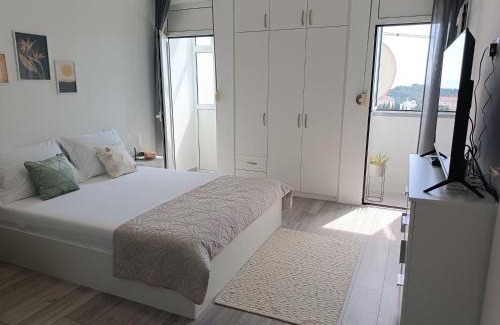 Gorinka Apartamento | Apartment Makarska View