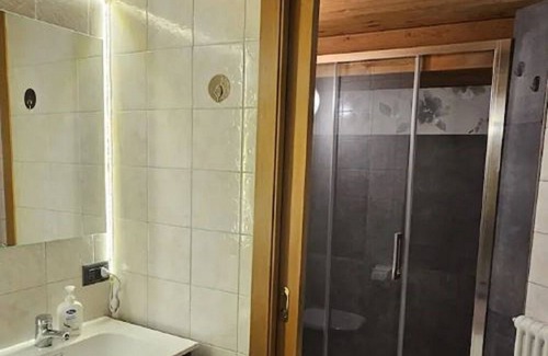Ponte Arche Apartamento | Apartment 'Mansarda Comano Terme' with Mountain View and Balcony