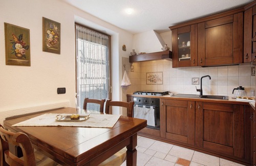 Nus Apartamento | Apartamento 'Manu - Blavy Nus' con vistas a las montañas, terraza privada y Wi-Fi