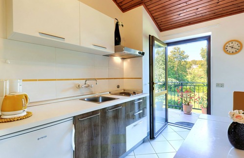 Marceljani Apartamento | Apartamento Mariza by Interhome