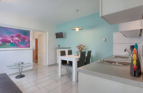 Marceljani Apartamento | Apartamento Mariza by Interhome