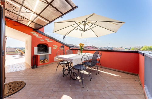 Ovest Apartamento | Apartment 'Mirage' with Mountain View, Wi-Fi and Air Conditioning