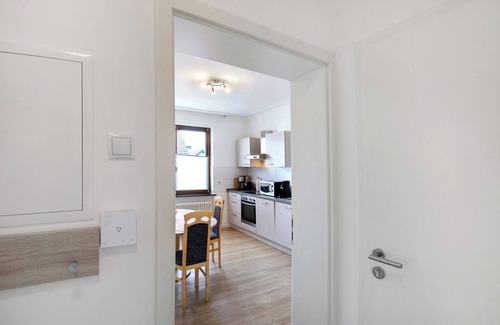 Pellenz Apartamento | Apartamento 'Mit Garten' con terraza compartida y jardín privado