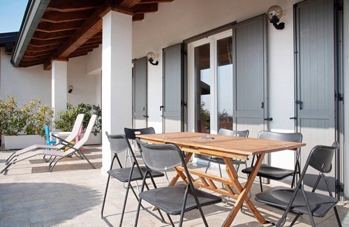 Cantello Apartamento | Apartamento 'Mora' con vistas a la montaña, terraza privada y Wi-Fi