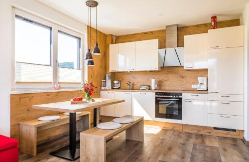 Adnet Apartamento | Apartment Motzenhof - Stadtnähe Salzburg - modernes Bauernhoferlebnis inklusive